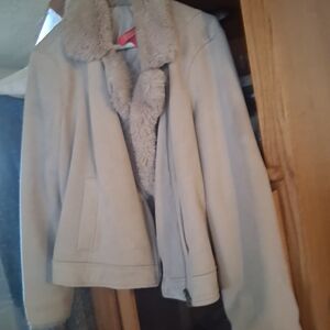 Catherine Malandrino Cream Teddy Jacket with Faux Fur Collar